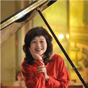 Profesora de piano clásico, medio y superior